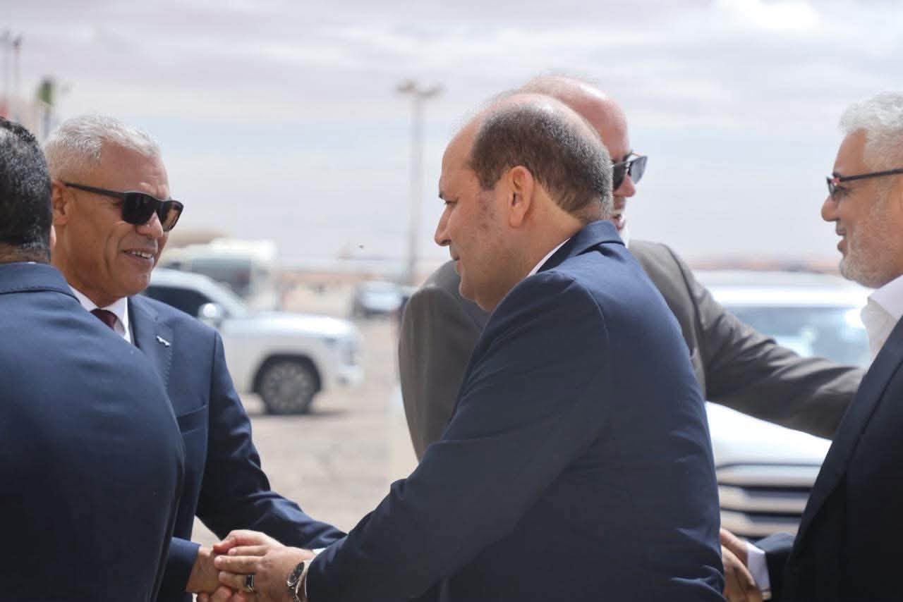 جانب من وصول وزير التعليم العالي والبحث العلمي الأستاذ المهدي السعيطي رفقة وفد الحكومة الليبية رفيع المستوى إلى مدينة سبها