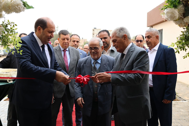 وزير التعليم العالي والبحث العلمي يفتتح المقر الجديد للجامعة المفتوحة بنغازي