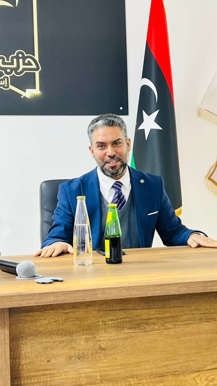 مدير إدارة تعليم وإندماج الفئات الخاصة يشارك في ندوة (فئة التوحد وآليات دمج التعليم في ظل التحديات) بنغازي