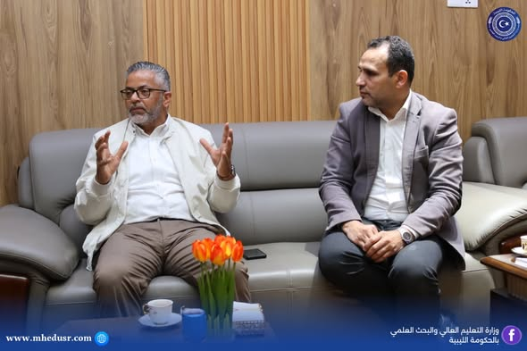 وزير التعليم العالي والبحث العلمي يعتمد المنظومة الموحدة للدراسة والامتحانات بالجامعات الخاصة بنغازي